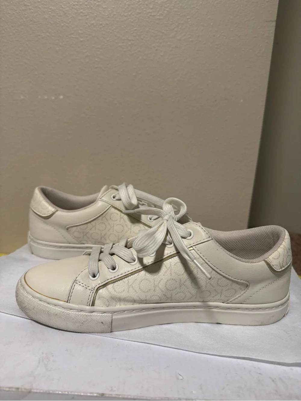 Calvin Klein Cream and Off-White Logo Low-Top Sneakers